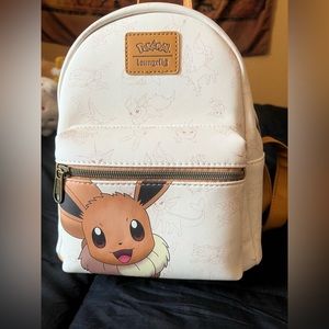 Eevee Loungefly backpack, no tags like new condition!